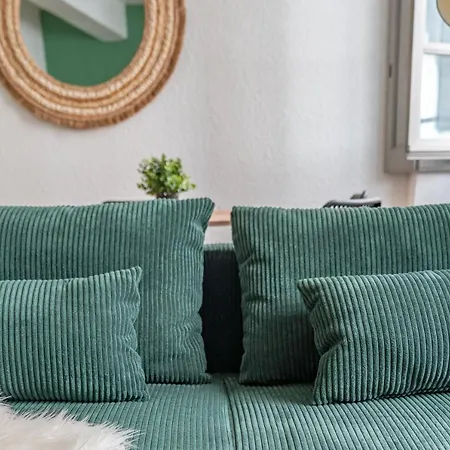 Centre - Proche Des Arenes Et De La Maison Carree *