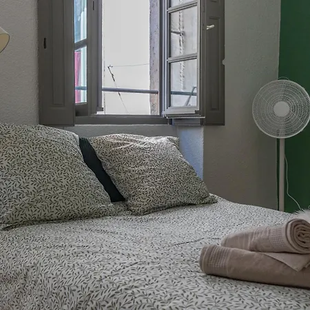 Centre - Proche Des Arenes Et De La Maison Carree